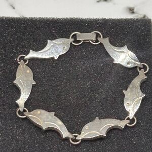VINTAGE 925 SOLID STERLING SILVER INFINITY DOLPHIN 6.5 BRACELET